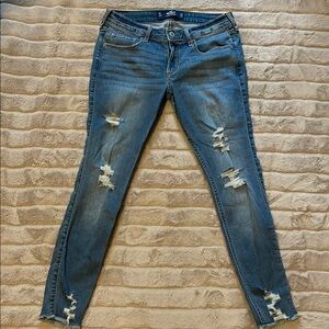 Women's Distressed Blue Jeans